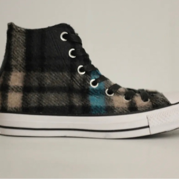 EUC Converse Chuck Taylor High-Top Woolrich BLUE Plaid Size 4 - Boys/Mens/Unisex - Picture 4 of 7